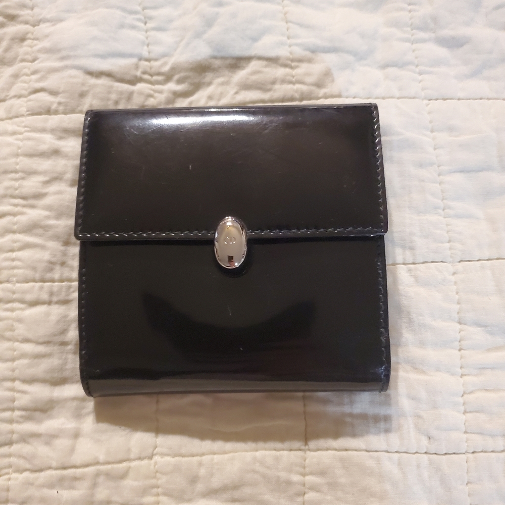 Christin Dior Patent Leather Wallet - Picture 2 of 7